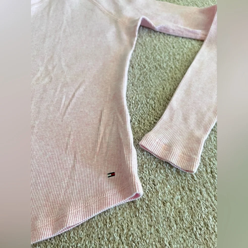 Tommy Hilfiger Pink Turtleneck Sweater – Size Small - Picture 5 of 7
